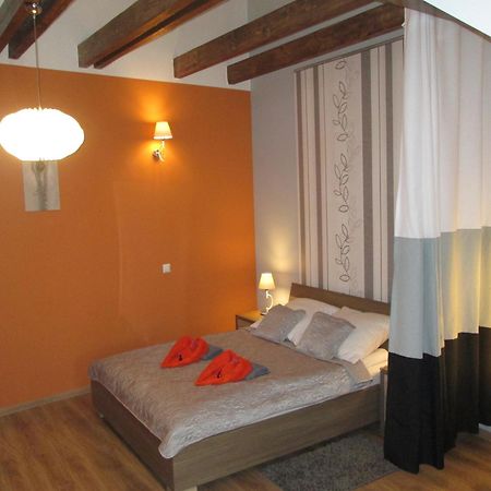 Apartamenty Przy Farze Kazimierz Dolny Ngoại thất bức ảnh