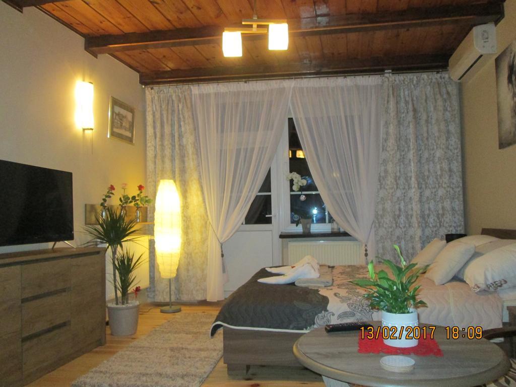 Apartamenty Przy Farze Kazimierz Dolny Ngoại thất bức ảnh